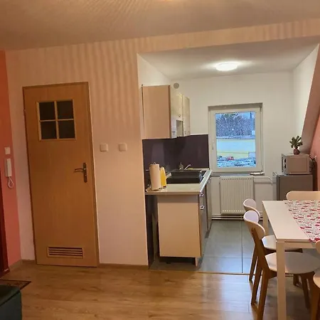 Top Apartment